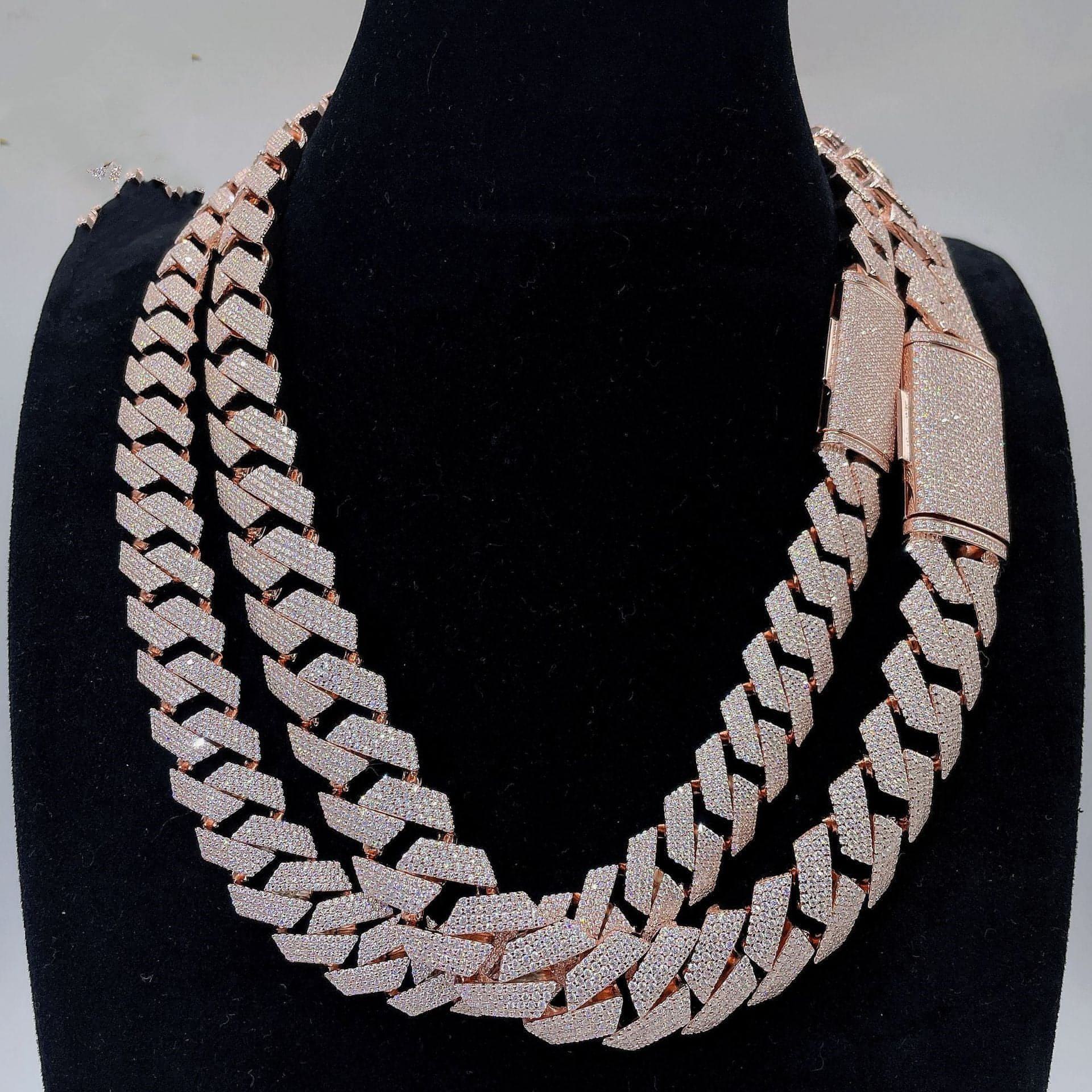 Moissanite Cuban Link Chain - S925 Silver
